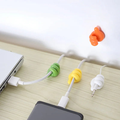 1PCS Creative Thumb Cable Trimmer Desktop Data Cable Storage Holder Hook Charging Cable Storage of Mobile Phone Line Arrangement